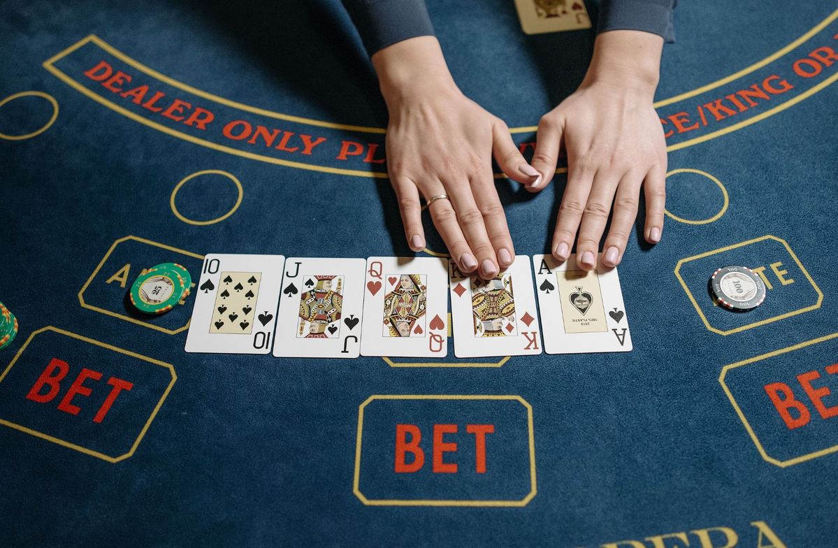 Cosmic Spins Casino پاکستان ریئل منی گیمز